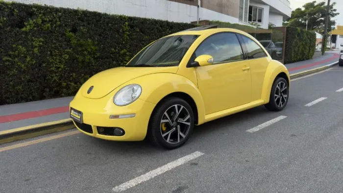 Volkswagen New Beetle 2.0 MI Mec./aut. 2009