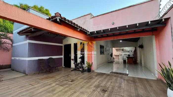 Casa 2/4 sendo 1 suíte - 120 m² - 605 Norte (ARNO 72) - Próxima à academia do Sesc - Palma