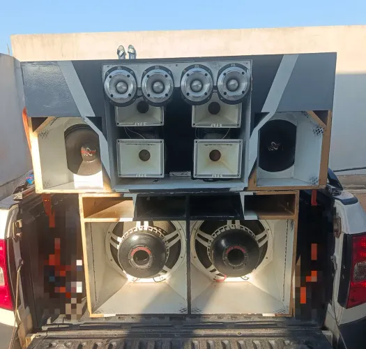 Som automotivo