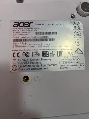 Projetor acer p1185
