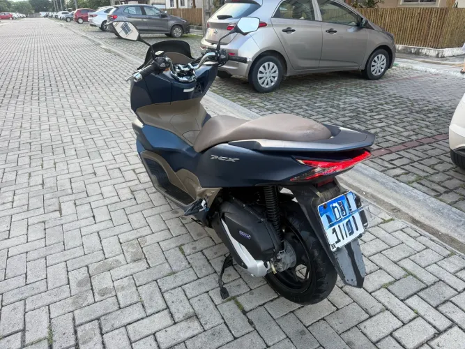 Vendo PCX 160 DLX único dono 20,500