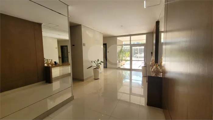 Apartamento à venda com 2 quartos, sendo 1 suíte, no condomínio Lumina Morumbi, São Paulo 