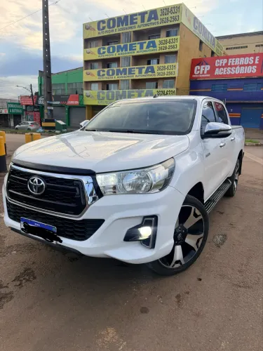Toyota Hilux CD SRV 4X4 2.7 Flex 16V Aut. 2017