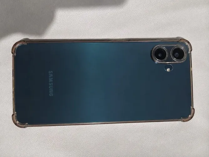 Celular usado em ótimo estado 
