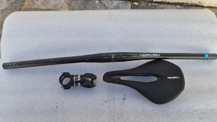 Kit Cockpit Guidão Pro Koryak, Mesa Uno Selim Toseek