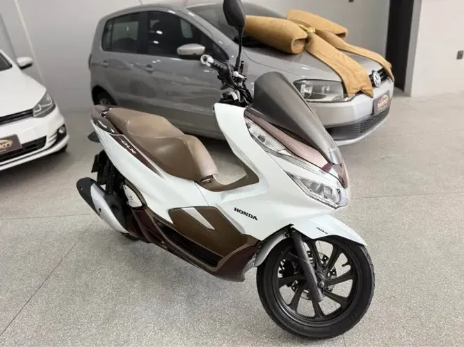 Honda PCX DELUXE 150cc 2020
