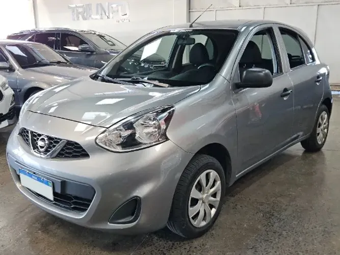 Nissan March 1.0 12V Flex 5P 2016
