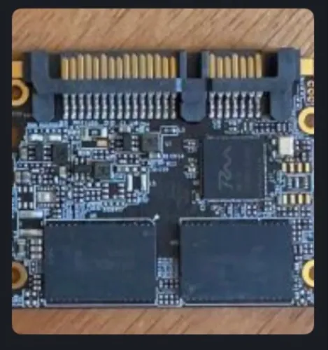 SSD Sata 2.5 pol - 240GB - novo