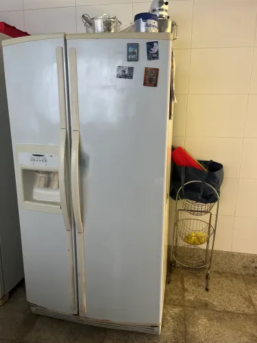 Geladeira duas portas Brastemp 