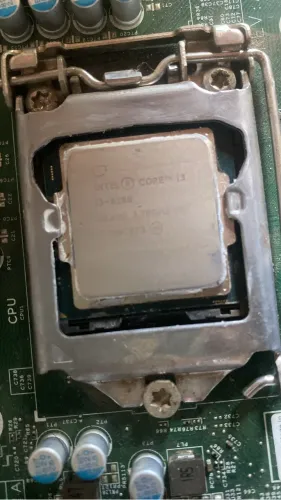 I3 6100 com placa mãe funcionando 