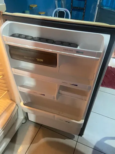 Geladeira cônsul