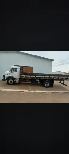 Caminhão 1114 ano 1988 para quem quer coisa boa caminhão de procedência trem bão ,