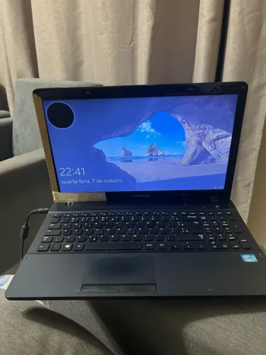 Notebook Samsung NP270E5J ? 15,6?