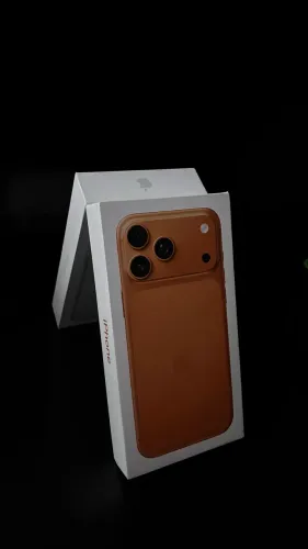 IPHONE 17 PRO MAX 256GB LACRADO