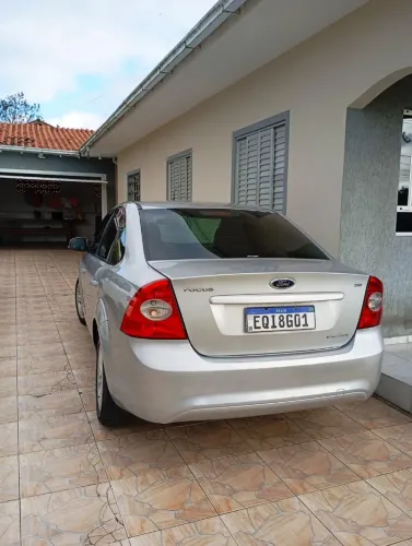 Ford Focus Sedan 2.0 16v/2.0 16V Flex 4P Aut. 2011
