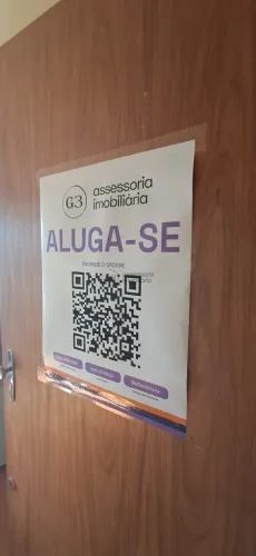 APARTAMENTO MOBILIADO COM 2 DORMITÓRIOS, SACADA E GARAGEM NO CENTRO DE PELOTAS