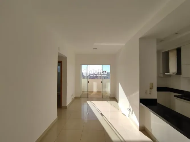 Apartamento com 3 quartos sendo 1 suíte disponível para locação e venda no bairro Centro e