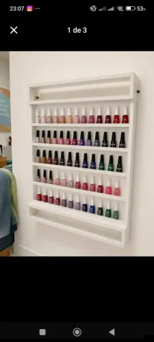 Expositor com esmaltes