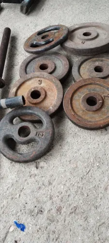 Anilhas e barra maciça