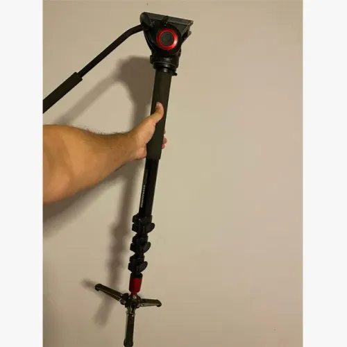 Monopé Manfrotto com cabeça hidráulica e pé de galinha - MVM500A