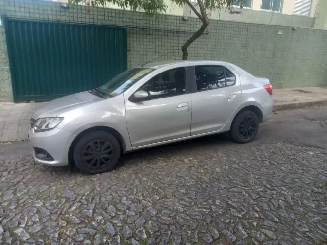 Renault Logan Expression Hi-flex 1.6 8V 4P 2017