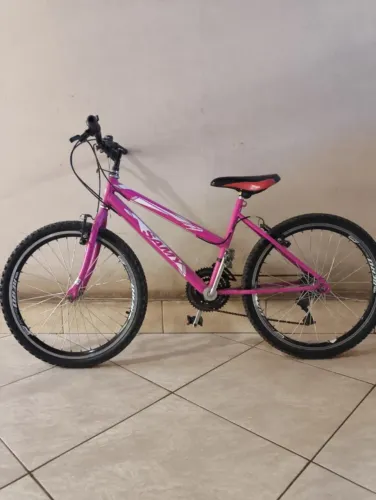 Bicicleta feminina SAMY FLOWERS Aro 26 (USADA)