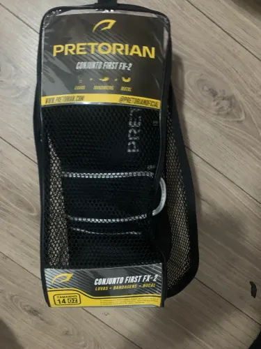 Conjunto First FX-2 com Luva Pretorian, bandagem e bocal