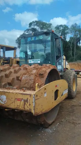 Rolo Compactador XCMG XP122 Liso + Kit Pata
