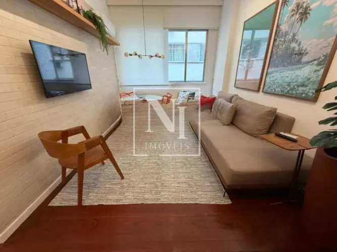Apartamento : Padrão / Residencial / Copacabana