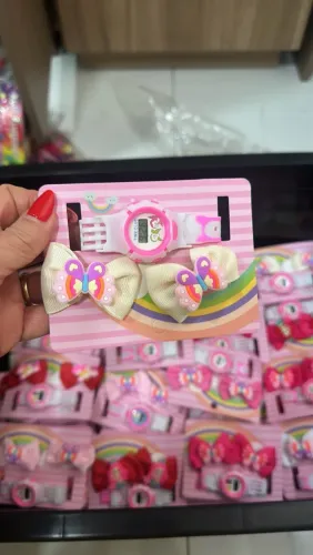 OPORTUNIDADE REVENDA KIT INFANTIL RELÓGIO DIGITAL + 2 LAÇOS DE CABELO