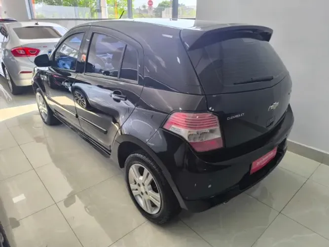 Chevrolet Agile LTZ 1.4 MPFI 8V Flexpower 5P 2012