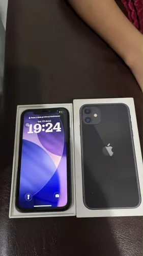 iPhone 11 preto