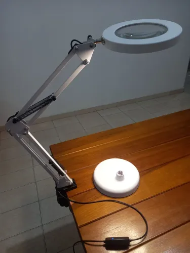 LUPA RING LIGHT - LED C/ BRAÇO ARTICULADO - BIVOLT