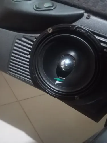 Vendo som automotivo