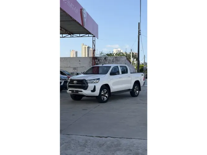 Toyota Hilux CD 4X4 2.8 Diesel Mec. 2022