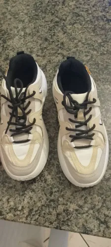 Tênis Ana Capri 120 reais bem conservado