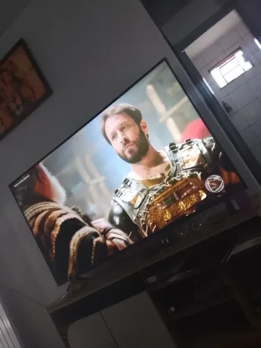 Vendese tv 65 polegada 3 meses de uso