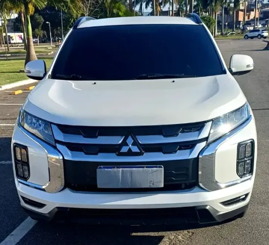 Mitsubishi Outlander SP. HPE Bl.ed 4X2 2.0 Flex AUT 2022