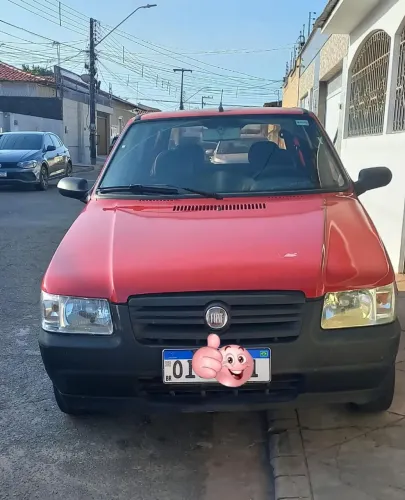 Fiat Uno Mille Celeb. WAY Econ. 1.0 F.flex 4P 2013