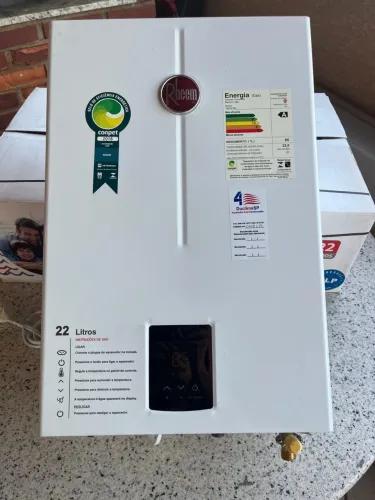 Aquecedor Digital De Passagem Rheem 20 Litros EF GLP Branco
