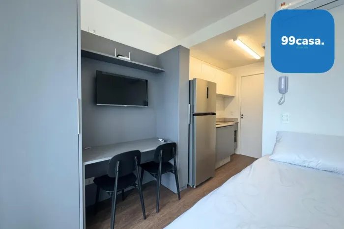 Apartamento Tipo Studio, Mobiliado e com vaga de garagen para Venda no Centro de Curitiba 