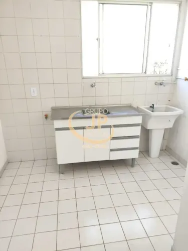 Apartamento no Jd. Guadalajara/ 2 Dorm./ 1 vaga/ Aluguel 1.400!