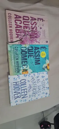 LIVROS COLLEEN HOOVER