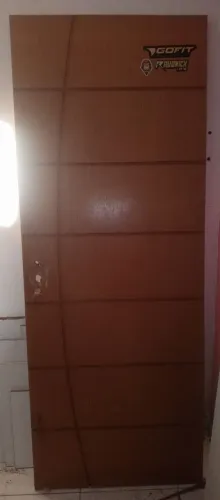 Porta de madeira frisada para reparo 2,10 x 80