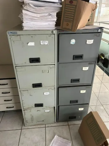 Arquivo aço 4 gavetas