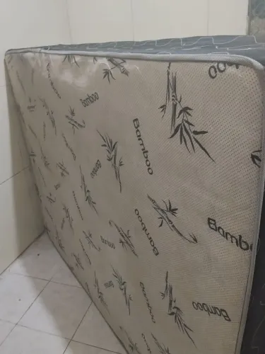 Cama box e armário de cozinha 