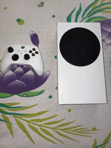 Xbox série S semi novo