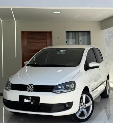 Volkswagen Fox 1.6 MI Total Flex 8V 5P 2013