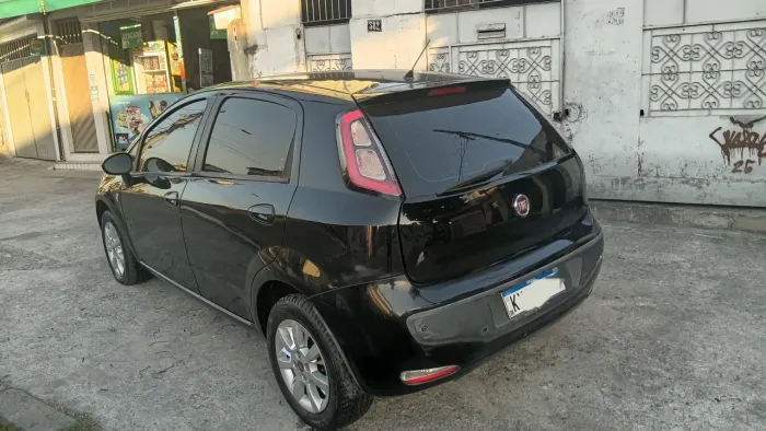 Fiat Punto Attractive Italia 1.4 F.flex 8V 5P 2015