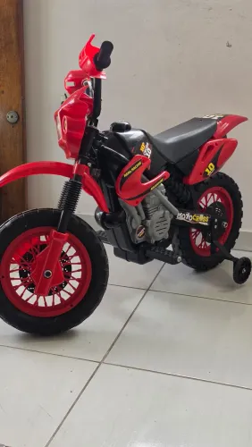 Moto elétrica infantil